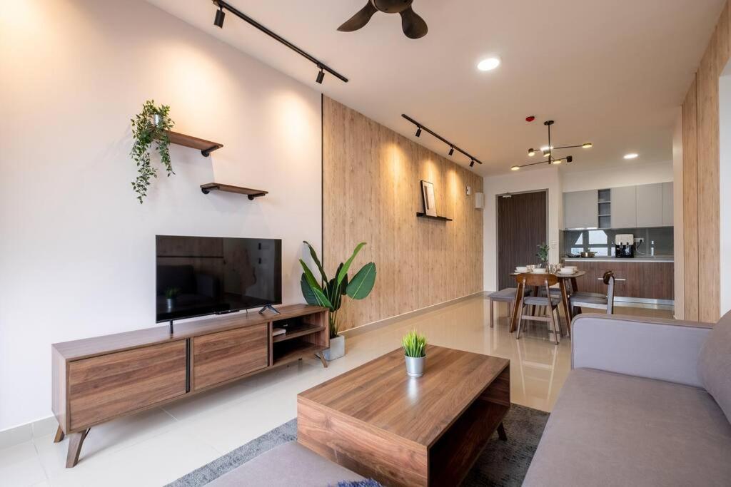 New M Vertica 3bedroom 8pax Infinity Pool Mrt中文房东 Pangsapuri *