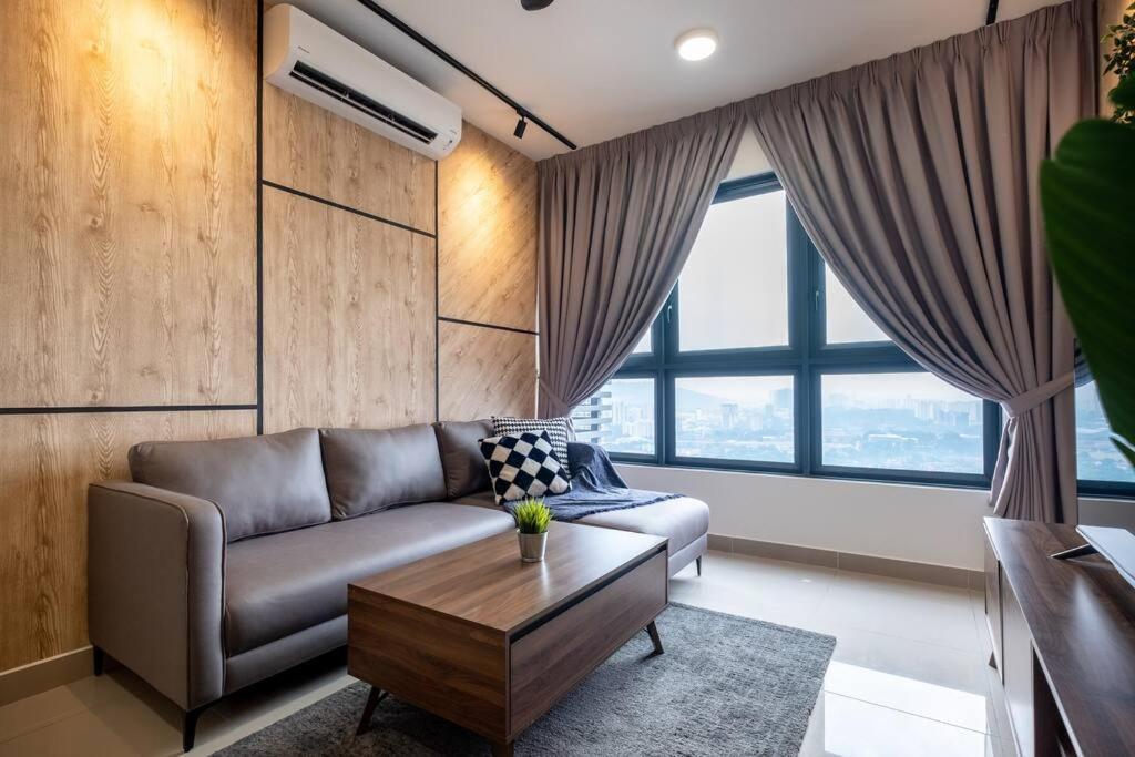 New M Vertica 3bedroom 8pax Infinity Pool Mrt中文房东 Pangsapuri *